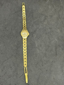 Vintage Osco Women's 17 Jewels Shockproof gold tone  Strap  (SKU-603)