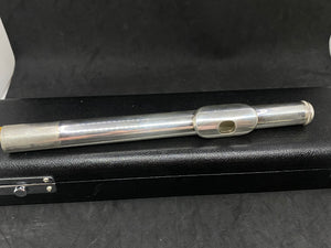 Japanese Estate Aria F200 Flute with Case, No.7905544