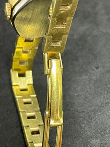 Vintage Osco Women's 17 Jewels Shockproof gold tone  Strap  (SKU-603)