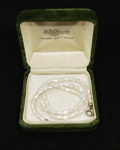 Vintage Elegant very tiny size Pearl like Necklace 15.5” long (SKU #410)