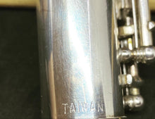 Load image into Gallery viewer, Jupiter Children SFL-511R Flute with Case, No.73443 U Head Joint For Children.