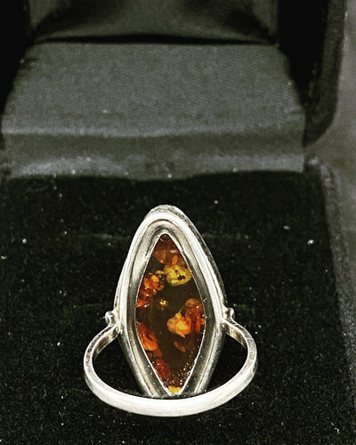 Vintage Sleek Orange Jade Sterling Silver 835 Band Ring - Size 7.0