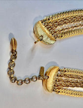 Load image into Gallery viewer, MONET Excellent vintage condition 18k gold plated - Necklace