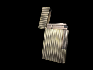 S.T. Dupont lighter - line 2 Gold Plated- Reference #83E8H24 . (SKU-576)