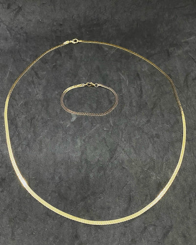 Luxurious goldtone Chain with Bracelete . Germany (SKU #417)