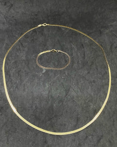 Luxurious goldtone Chain with Bracelete . Germany (SKU #417)