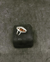 Load image into Gallery viewer, Vintage Sleek Orange Jade Sterling Silver 835 Band Ring - Size 7.0