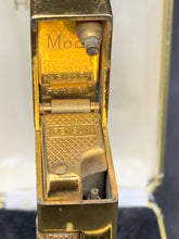 Load image into Gallery viewer, Brand New American made Wallace Heaton Lighter. Marked for Foreign Market with US Patent.