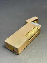Load image into Gallery viewer, Dunhill Lighter RE24163 Patented- 1968- Gold plated Excellent working condition.(SKU-568)