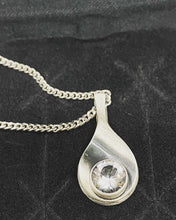 Load image into Gallery viewer, Vintage Sterling Silver 915 Chain with Small Silver Pendant With Crystal..