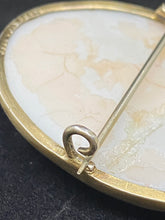 Load image into Gallery viewer, Silver Shell Cameo Woman Brooch 1950s.