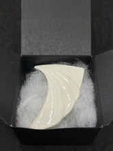 Load image into Gallery viewer, Porcelain Brooch Made by Hutschenreuther (ART) Germany. 1980’s