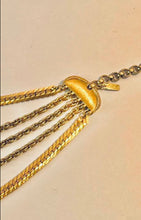 Load image into Gallery viewer, MONET Excellent vintage condition 18k gold plated - Necklace