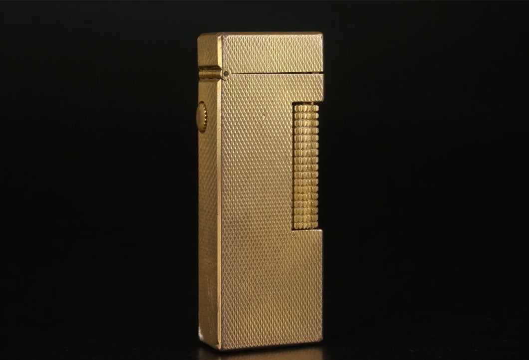 Dunhill Lighter RE24163 Patented- 1968- Gold plated Excellent working condition.(SKU-568)