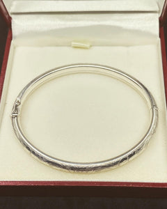 A*D Germany Mid-Century Solid Silver 835 Silver Open Close Bangle Bracelet.
