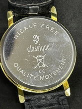 Load image into Gallery viewer, LJ CLASSIQUE GOLD CALENDAR ELEGANT PRECISE QUARTZ GENTLEMEN&#39;S WATCH + SERVICE NEW. (SKU-598)