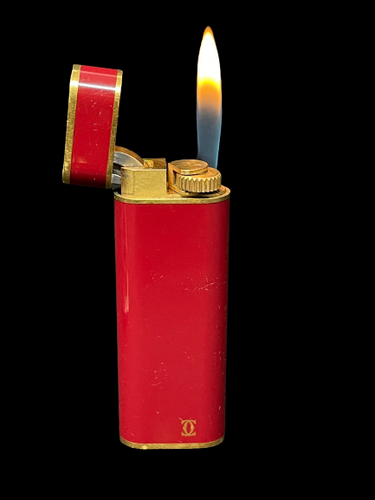 Cartier Paris / plaqué or G 20U / Serial number: 86913 K / Swiss made Gold Plated Lighter. SKU-673