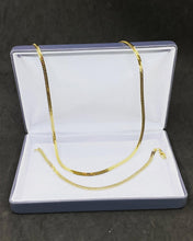 Load image into Gallery viewer, Luxurious goldtone Chain with Bracelete . Germany (SKU #417)
